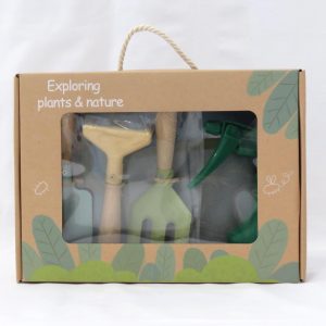 child's gardening set front view
