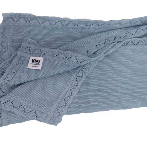 kids on trend blue knitted baby blanket view 3