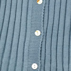 kids on trend kids on trend blue cardigan - detail of buttons