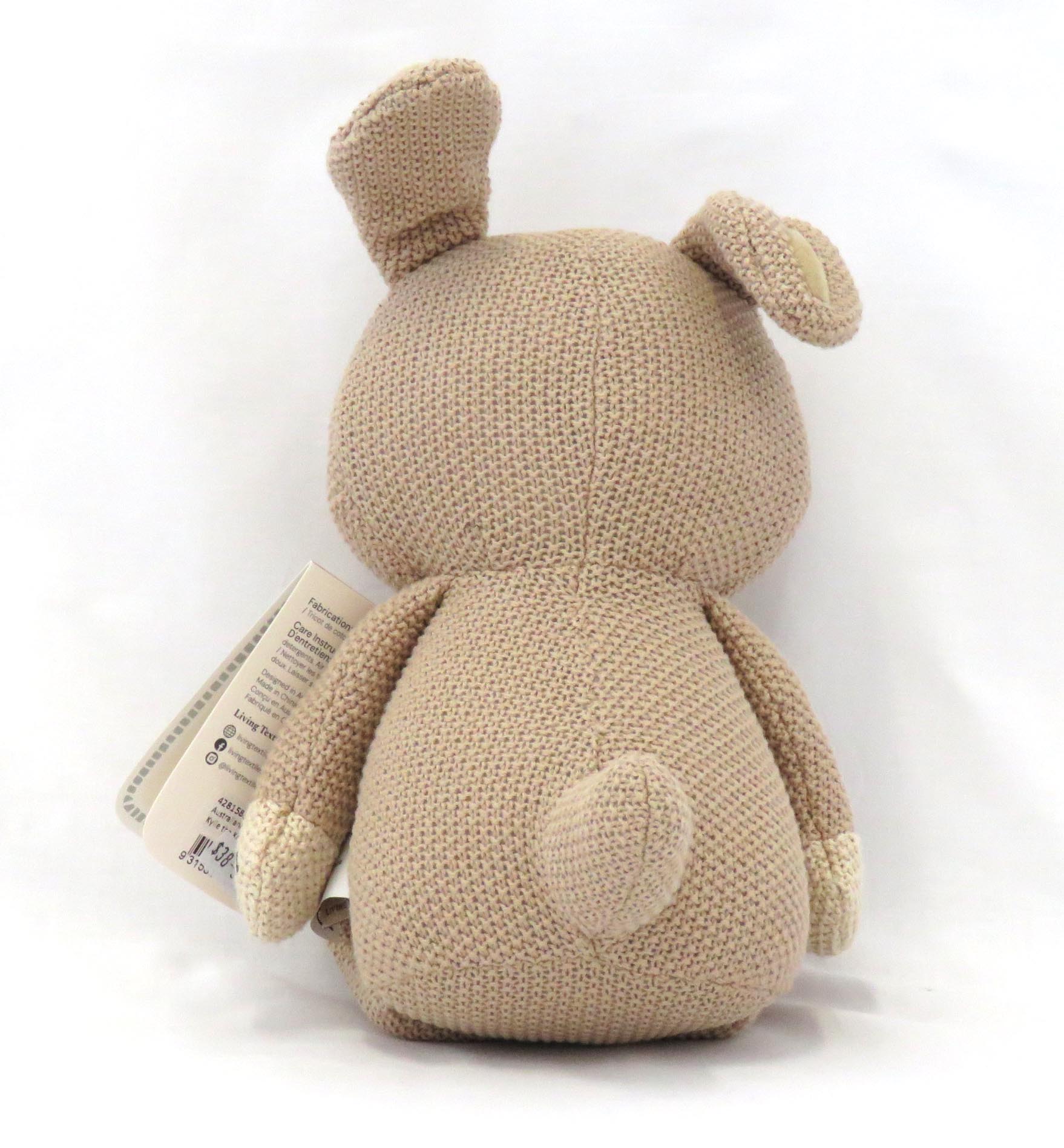 knitted kangaroo back view