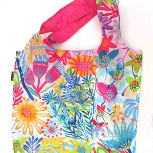 ruby olive shopping bag no.1 made from recycled plastic bottles back view