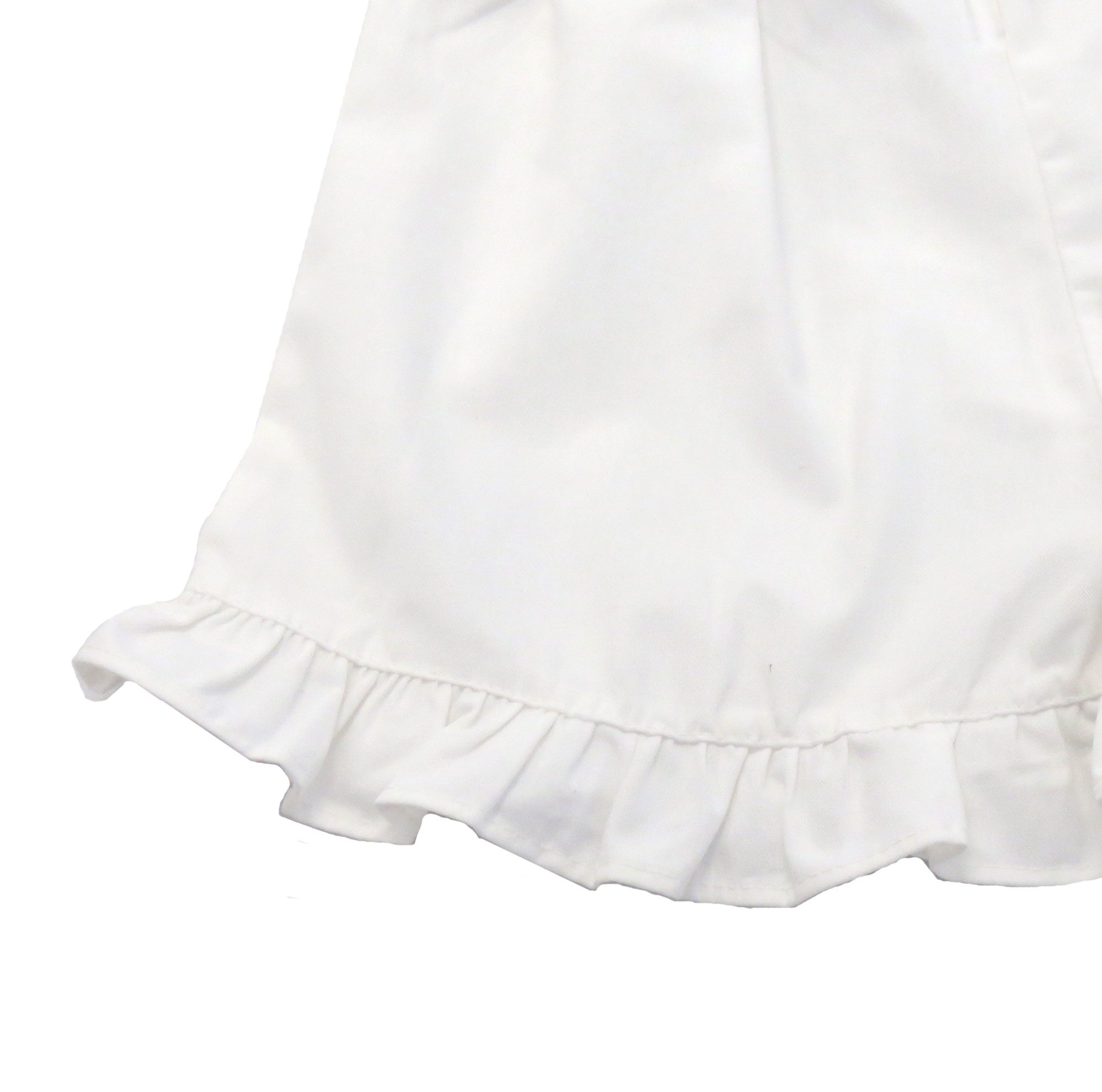 kids on trend white denim frilled shorts close up of frill